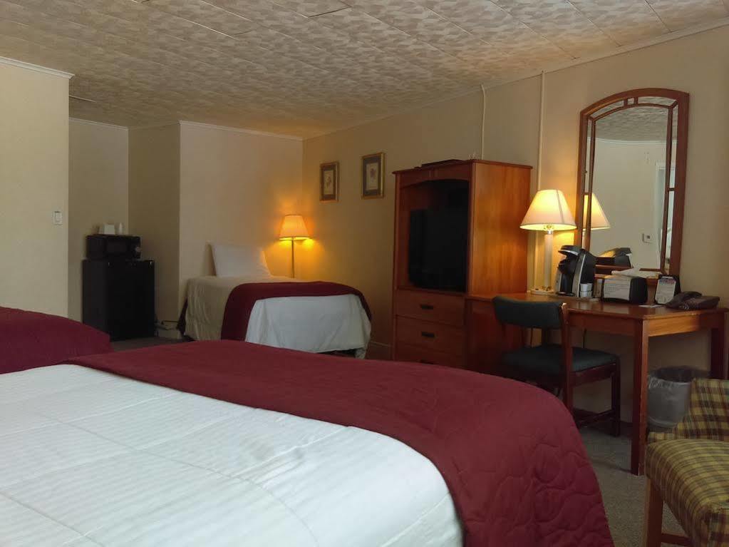 ليتلتون Exit 41 Travel Inn المظهر الخارجي الصورة